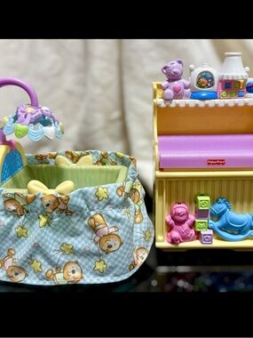 Fisher-Price Purple and Yellow Nursery Playset with Fabric Bassinet